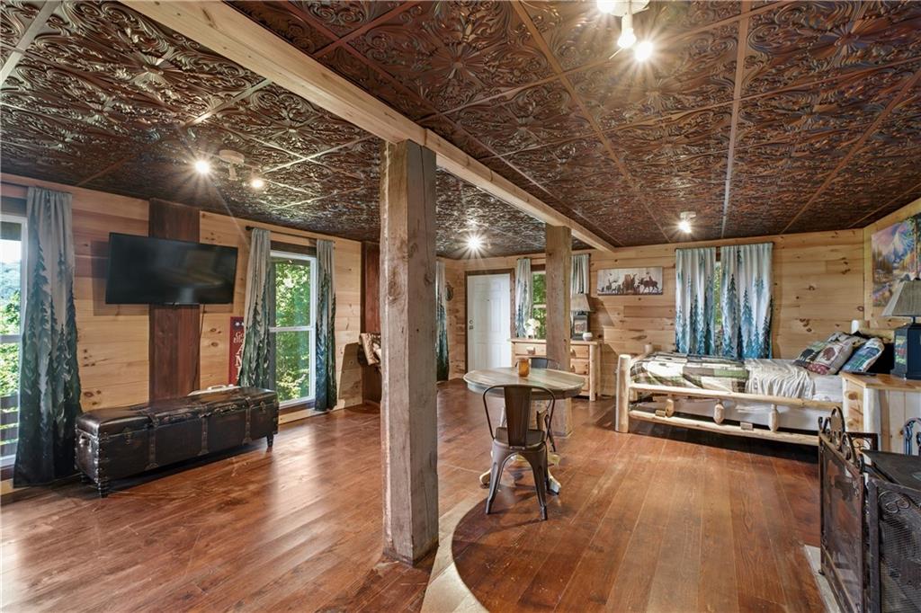 187 Stirratt Road