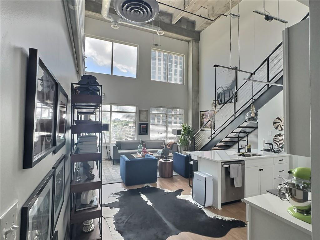 260 18th Street NW Unit 10327