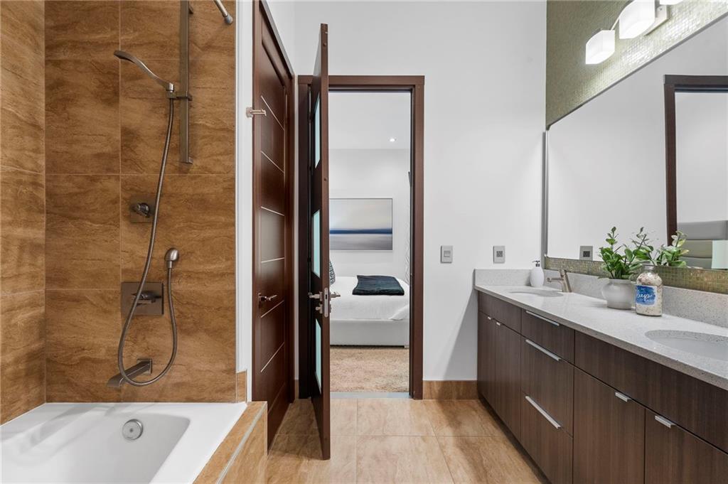 754 Burke Road NE