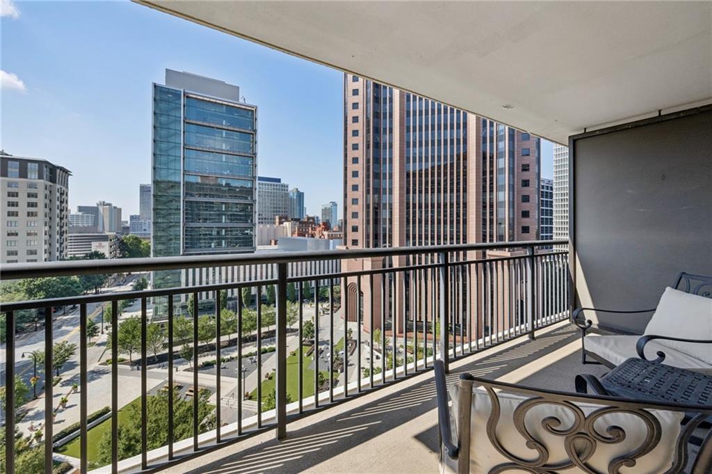 620 Peachtree Street NE Unit 1106