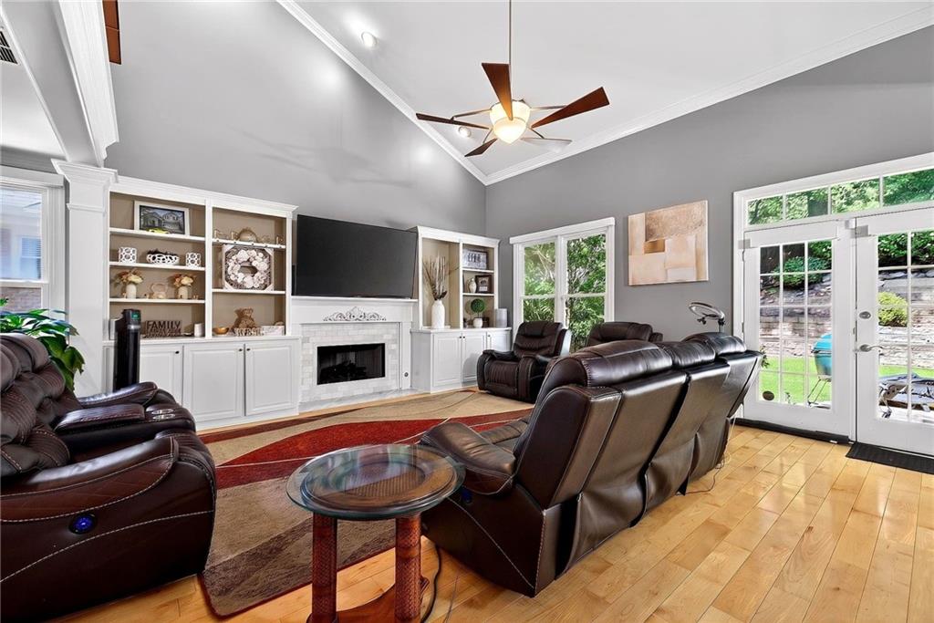 4160 Gateswalk Drive SE