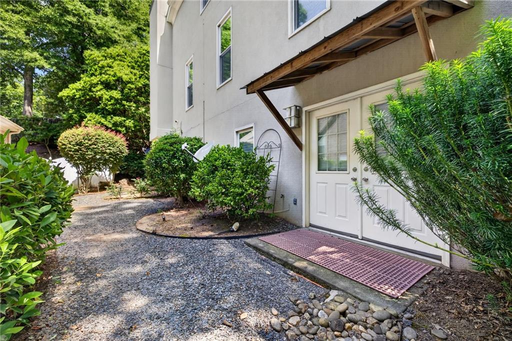 4160 Gateswalk Drive SE