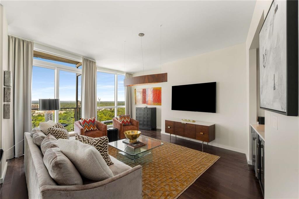 3325 PIEDMONT Road NE Unit 2006