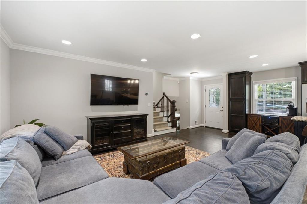 90 Angus Trail