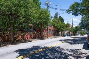 210 Walker Street SW Unit 1