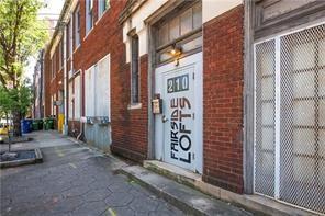 210 Walker Street SW Unit 1