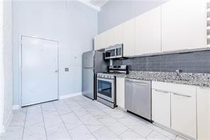 210 Walker Street SW Unit 1