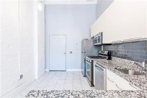 210 Walker Street SW Unit 1