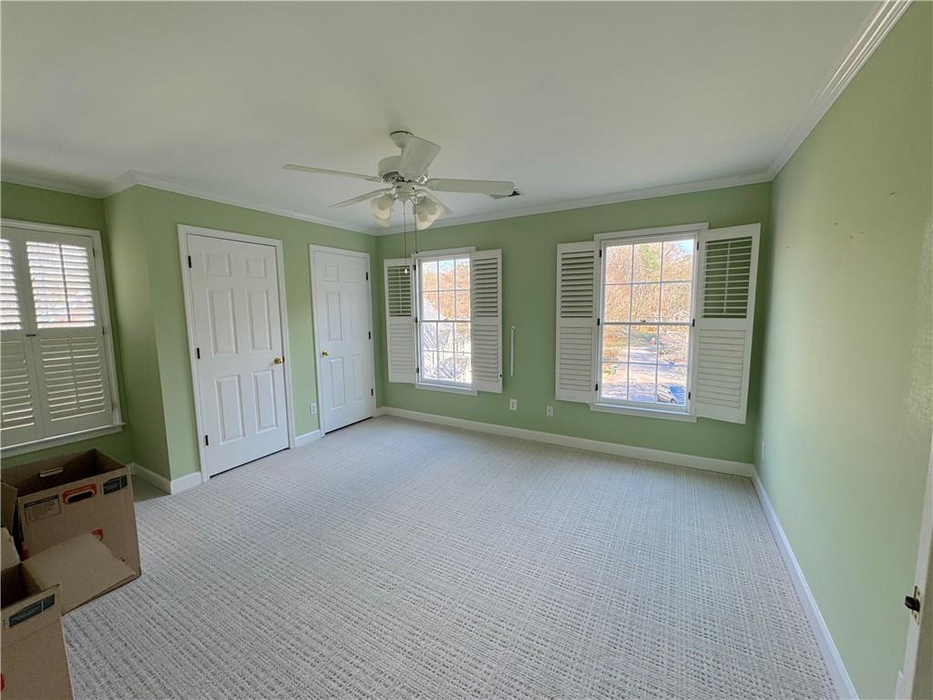 18 Dean Overlook NW