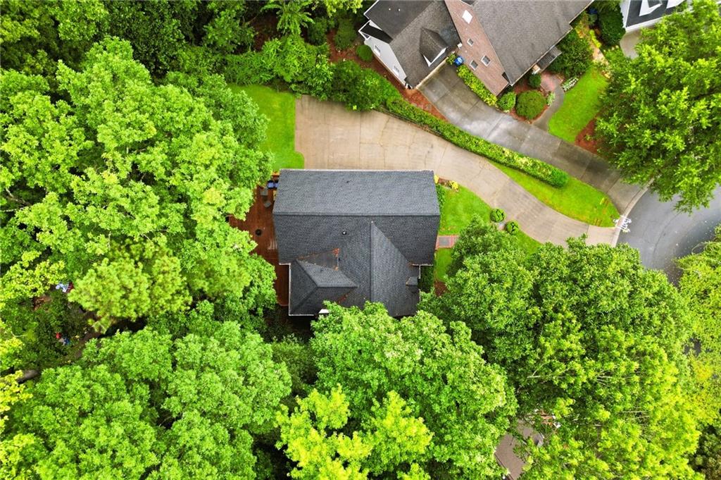 18 Dean Overlook NW