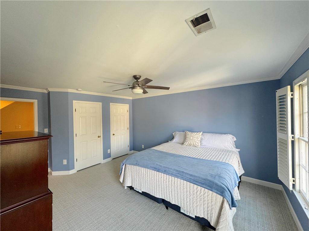 18 Dean Overlook NW
