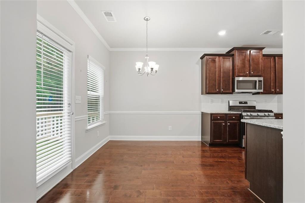 2408 Smoke Court