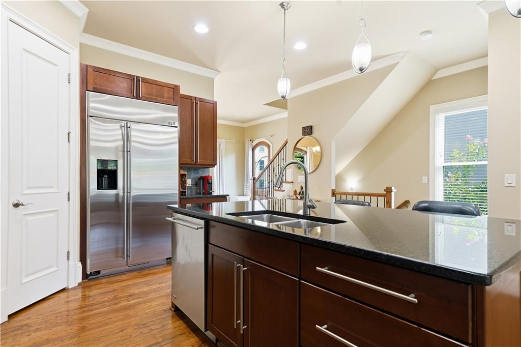 384 16th Street NW Unit 1