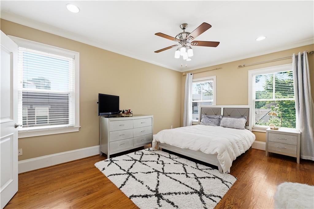 384 16th Street NW Unit 1