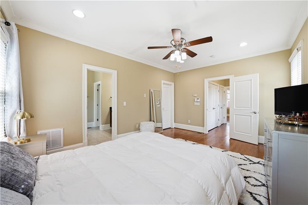 384 16th Street NW Unit 1