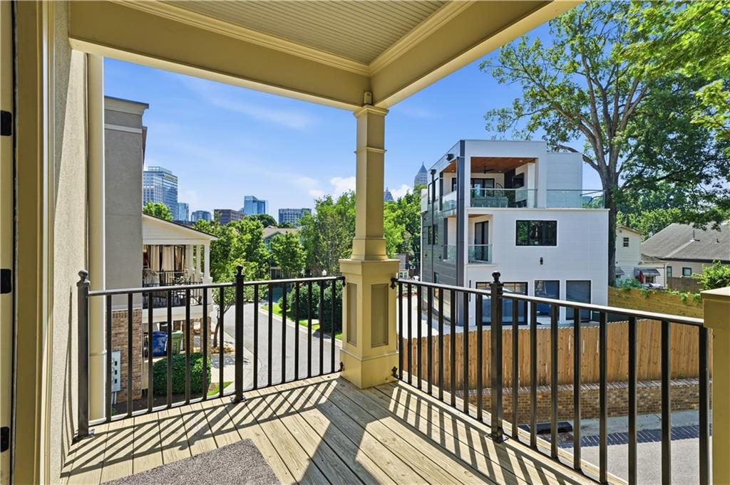 384 16th Street NW Unit 1