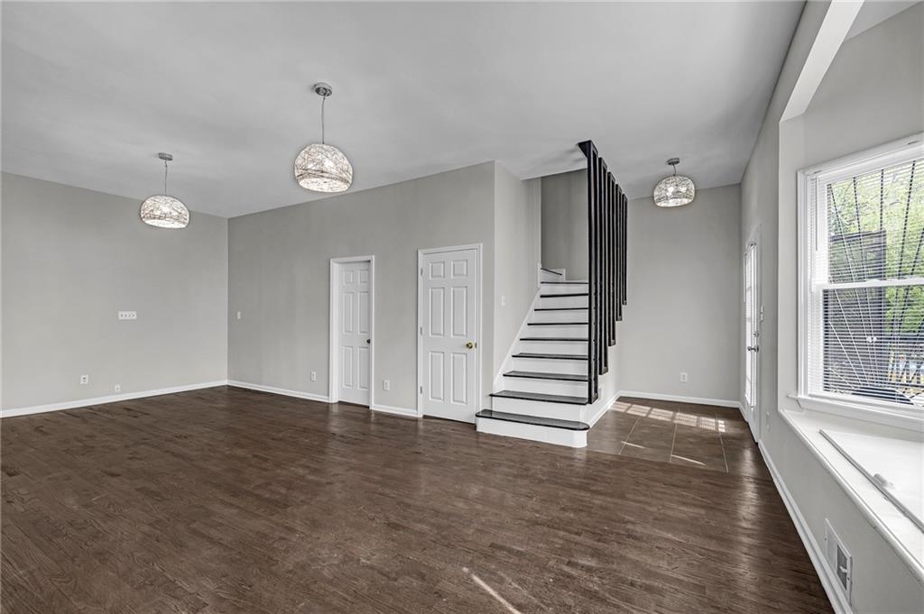 660 Queen Street SW Unit A
