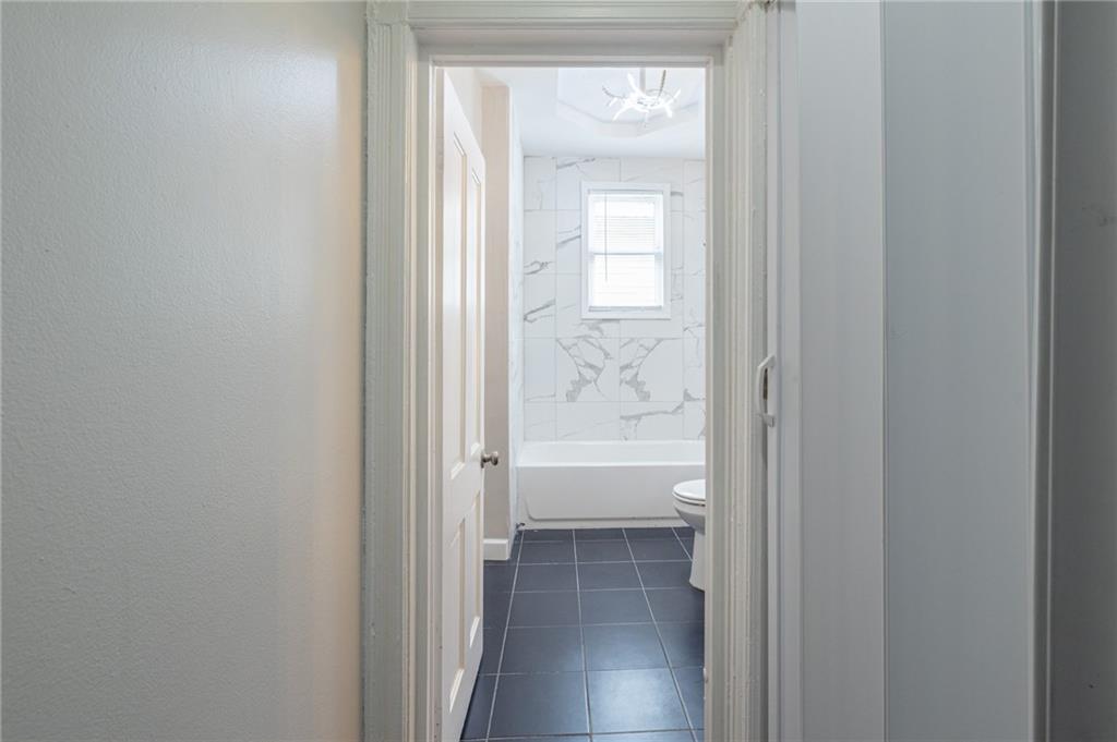 660 Queen Street SW Unit A
