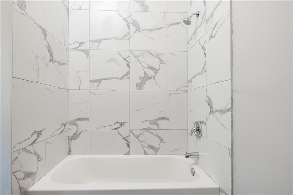 660 Queen Street SW Unit A