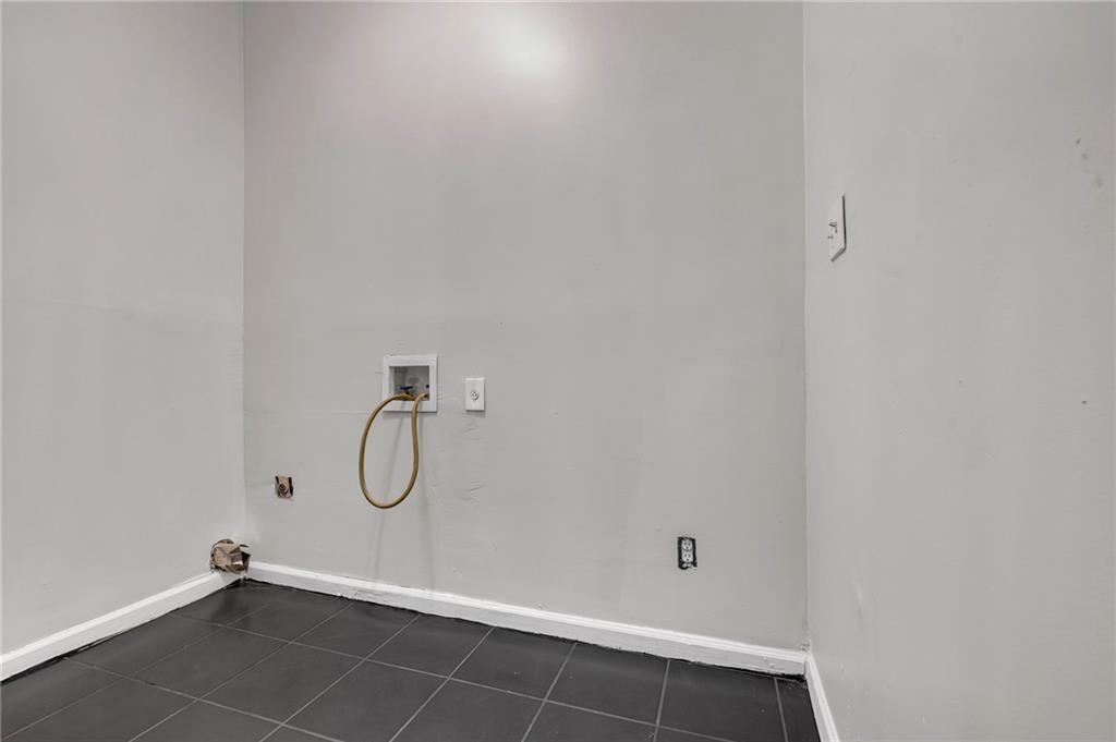 660 Queen Street SW Unit A