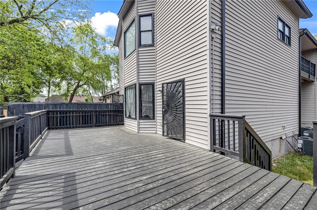 660 Queen Street SW Unit A