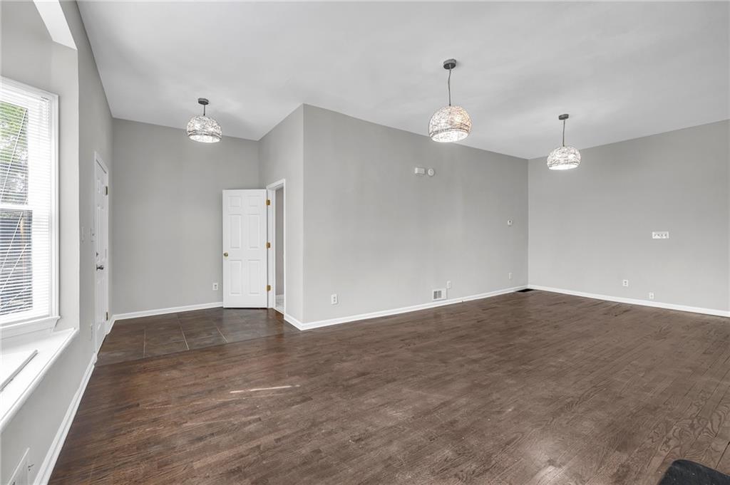 660 Queen Street SW Unit A