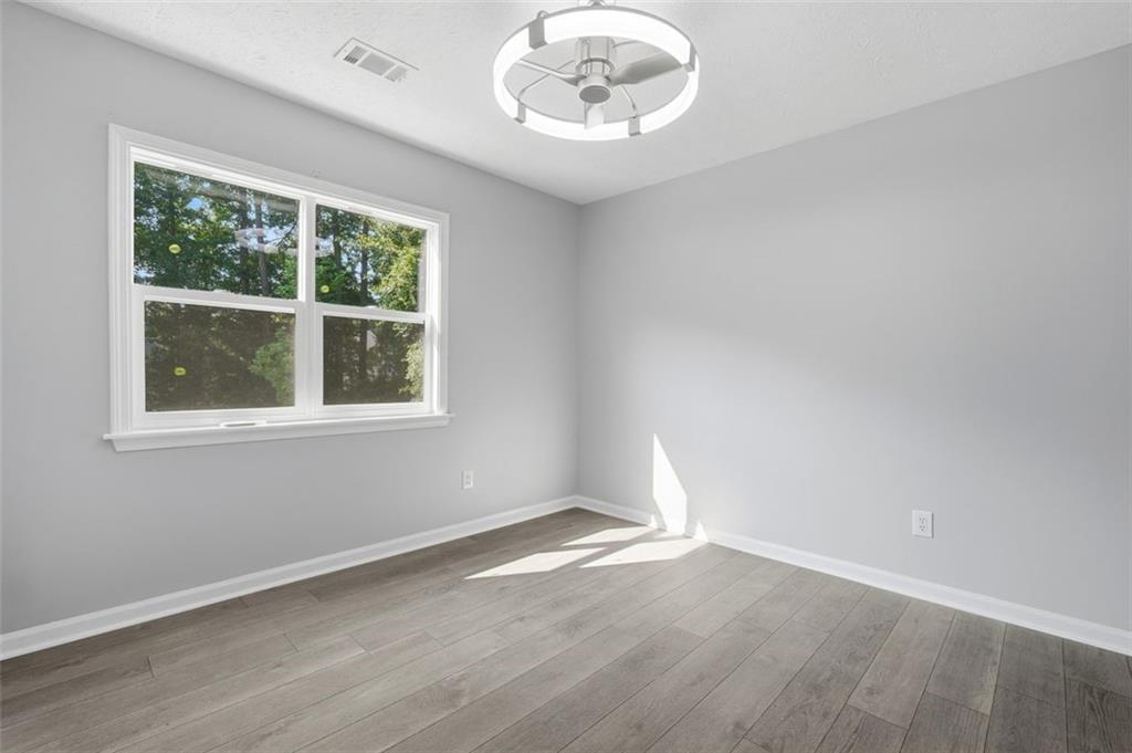 3009 Oakvale Heights