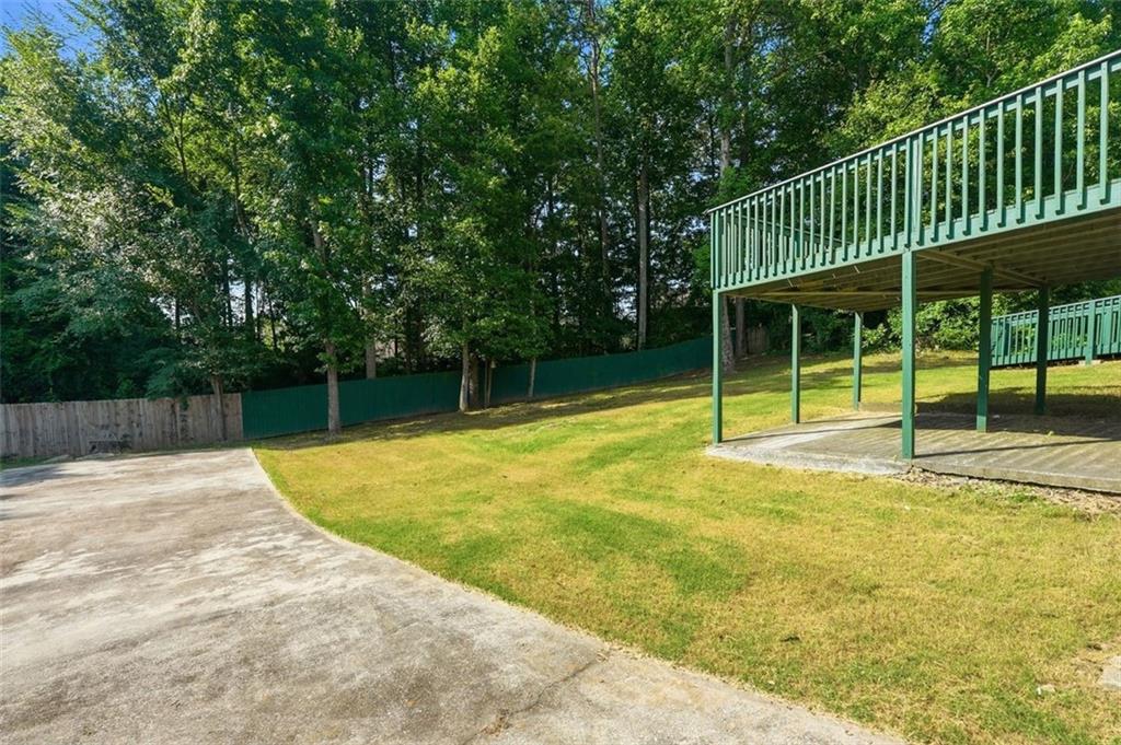 3009 Oakvale Heights