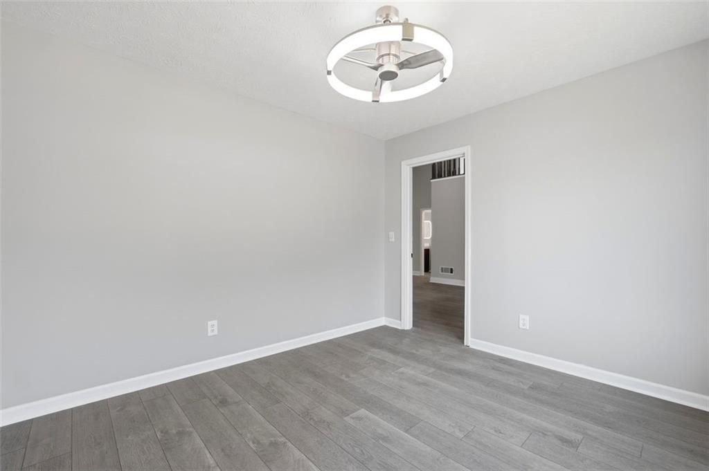 3009 Oakvale Heights