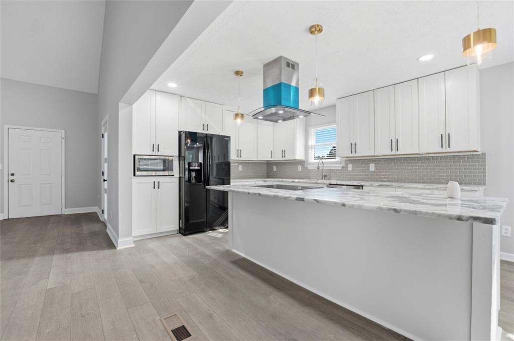 3009 Oakvale Heights