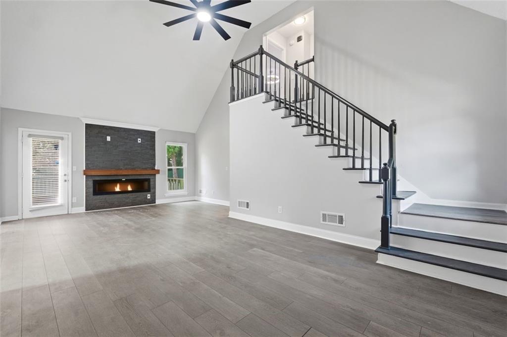 3009 Oakvale Heights