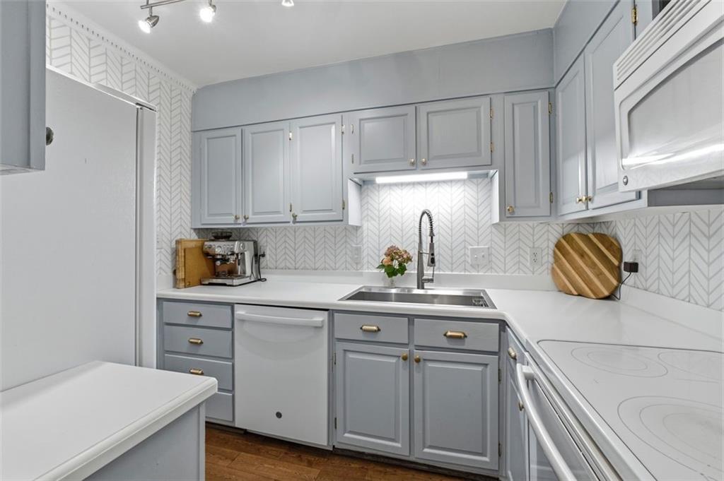 4545 Wieuca Road NE Unit 20
