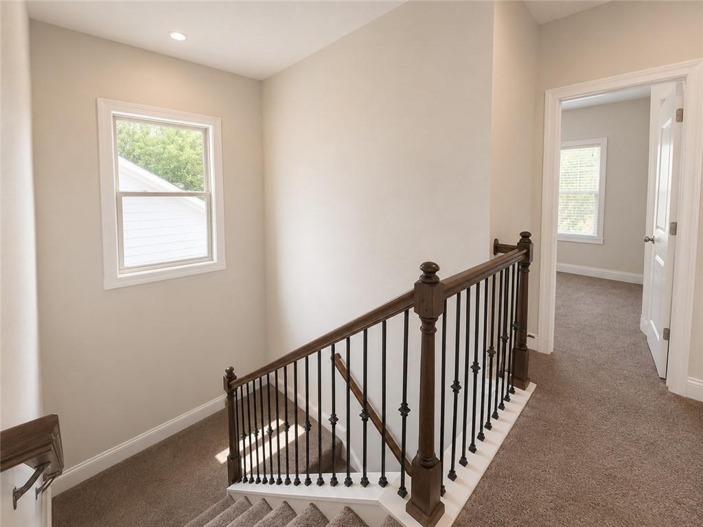 1099 Hibiscus Way SW