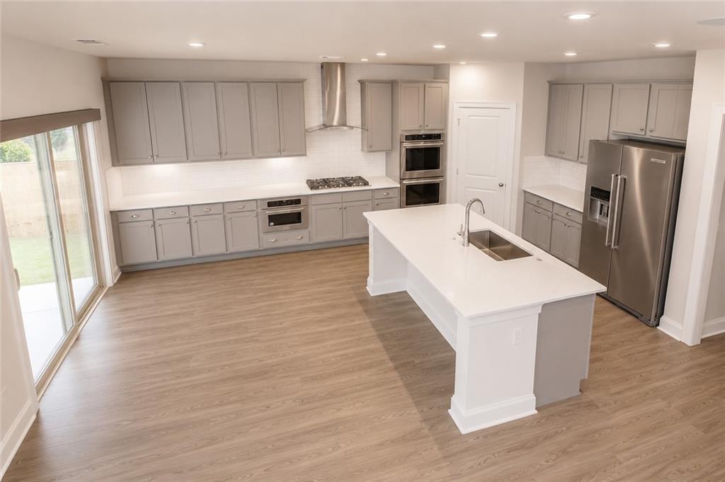 1099 Hibiscus Way SW