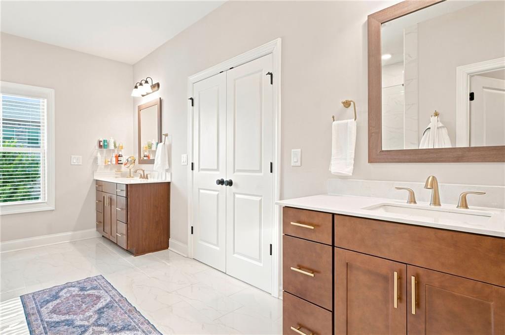 3252 Bartee Walk