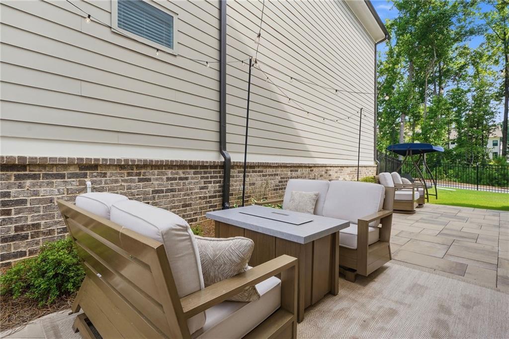3252 Bartee Walk