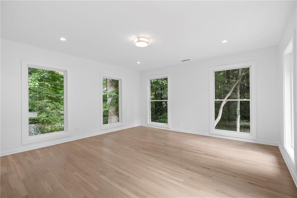 366 Blackland Road NW