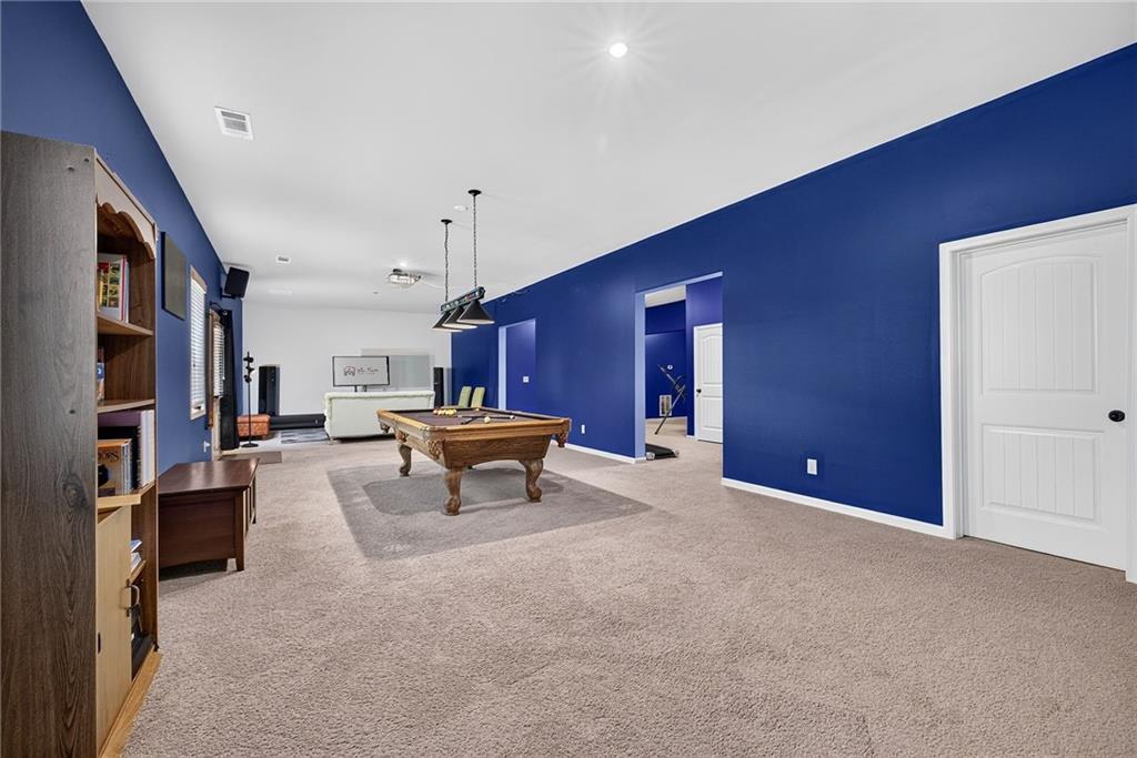 1185 Gallatin Way