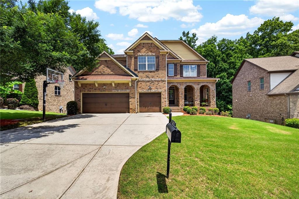 1185 Gallatin Way