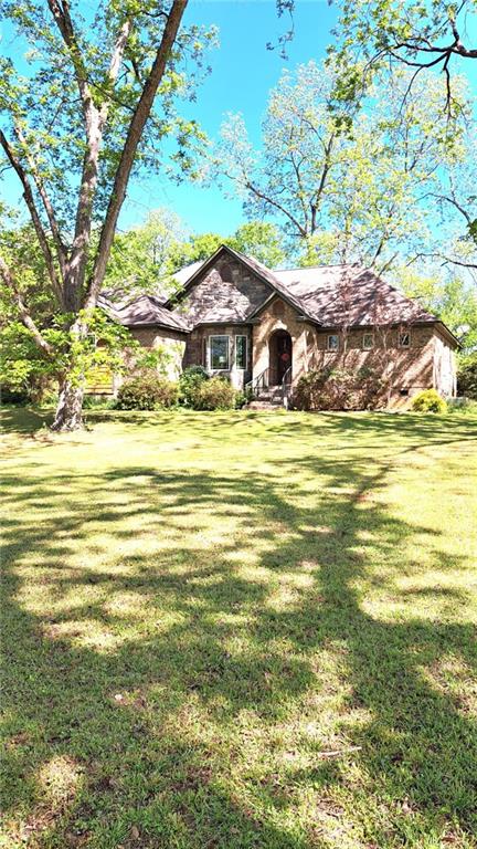 285 Pine Drive