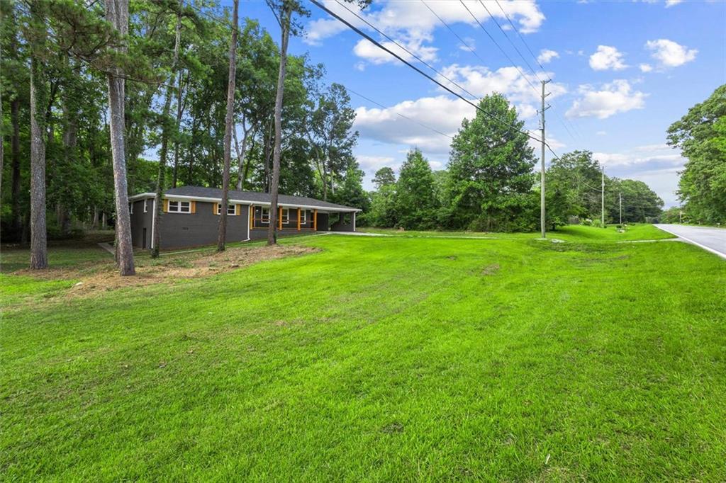 1939 Smyrna Road SW