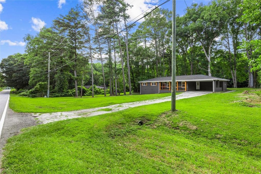 1939 Smyrna Road SW