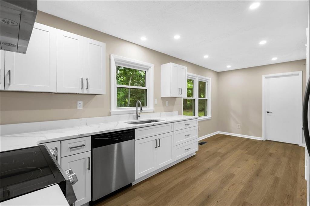 1939 Smyrna Road SW
