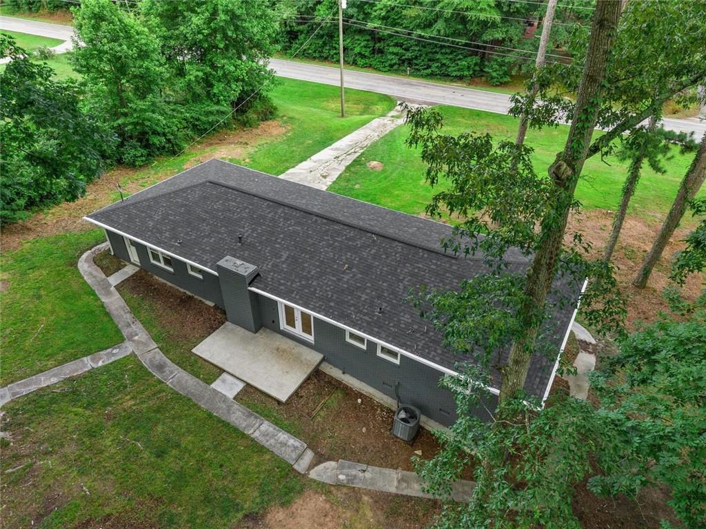1939 Smyrna Road SW