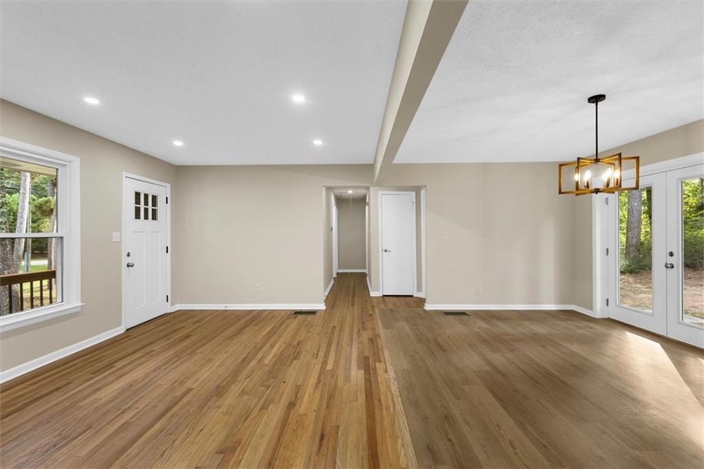 1939 Smyrna Road SW