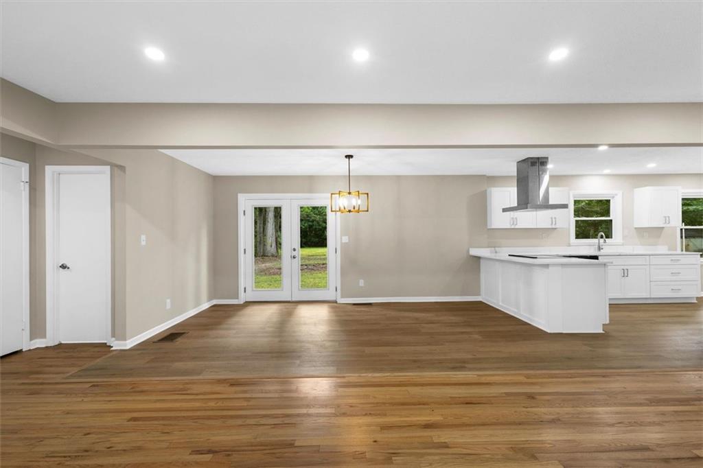 1939 Smyrna Road SW