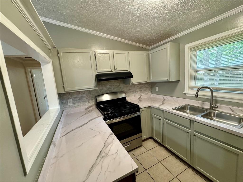 7 Sherwood Loop