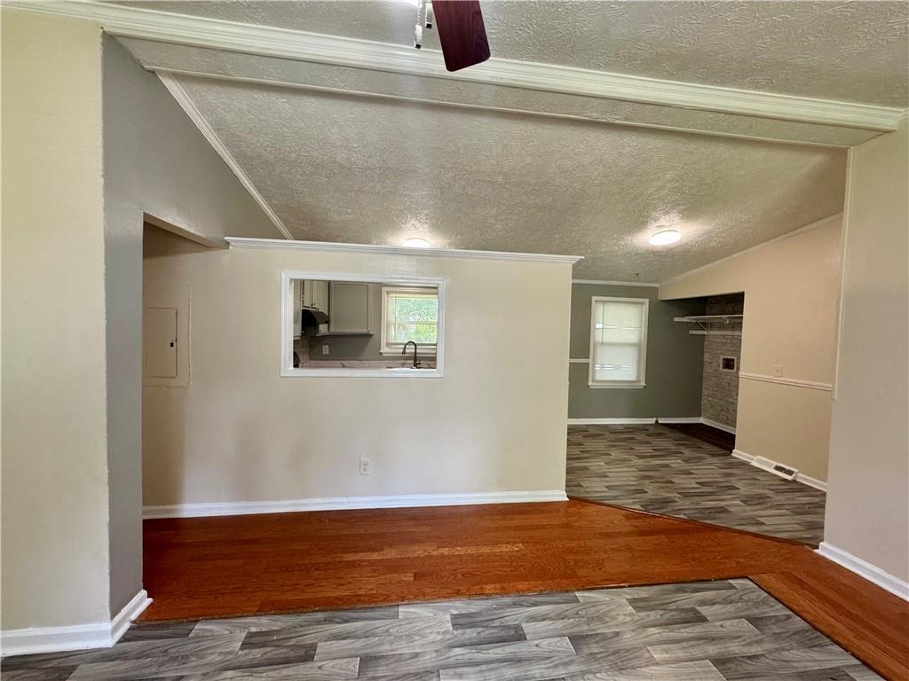 7 Sherwood Loop