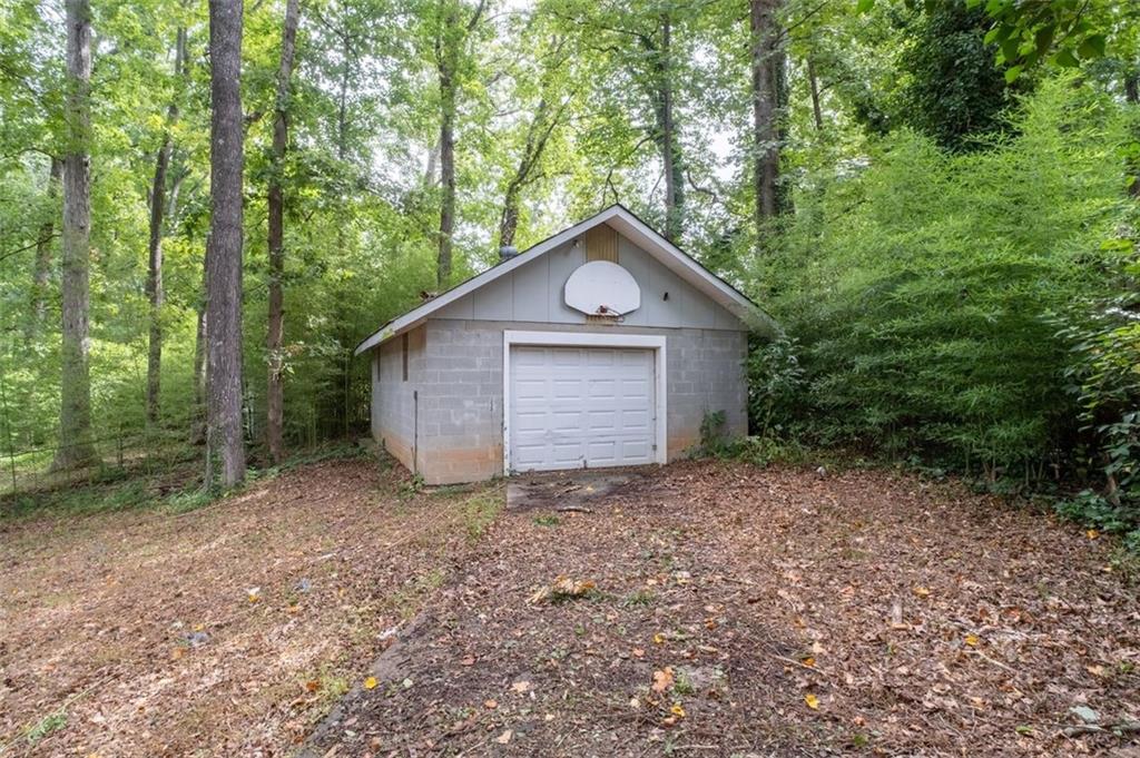 4642 Bartlett Road