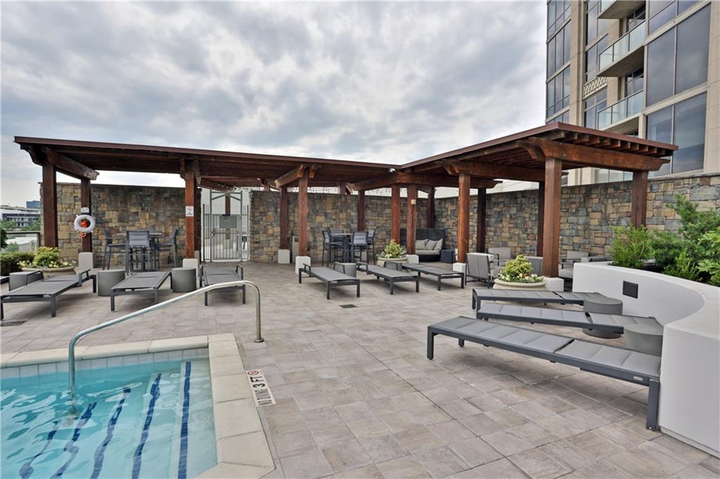 270 17th Street NW Unit 2307